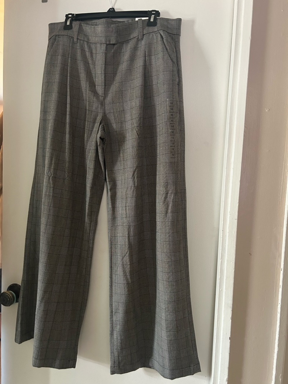 American Eagle Outfitters Gray Plaid Wide Leg Trousers
